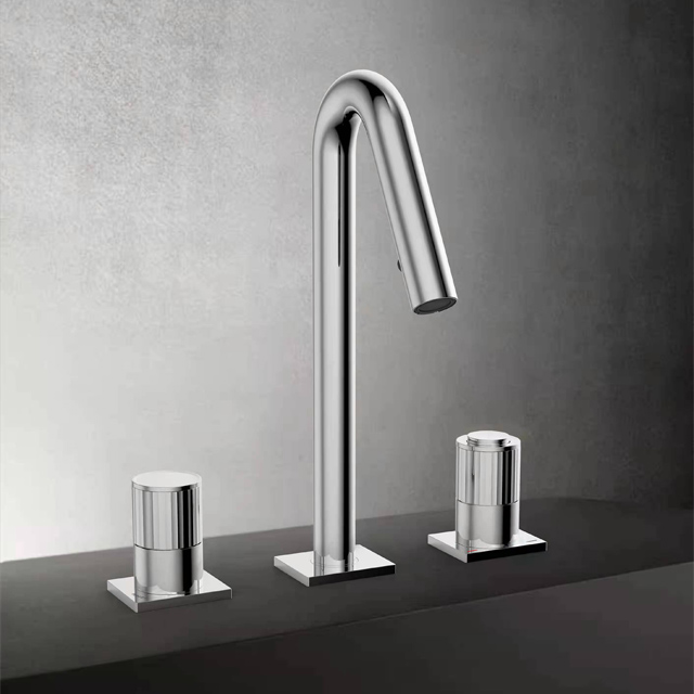 Pull-out 3 Hole Basin Mixer